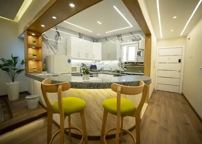 Heliopolis Charming Modern Apartment Close To Airport