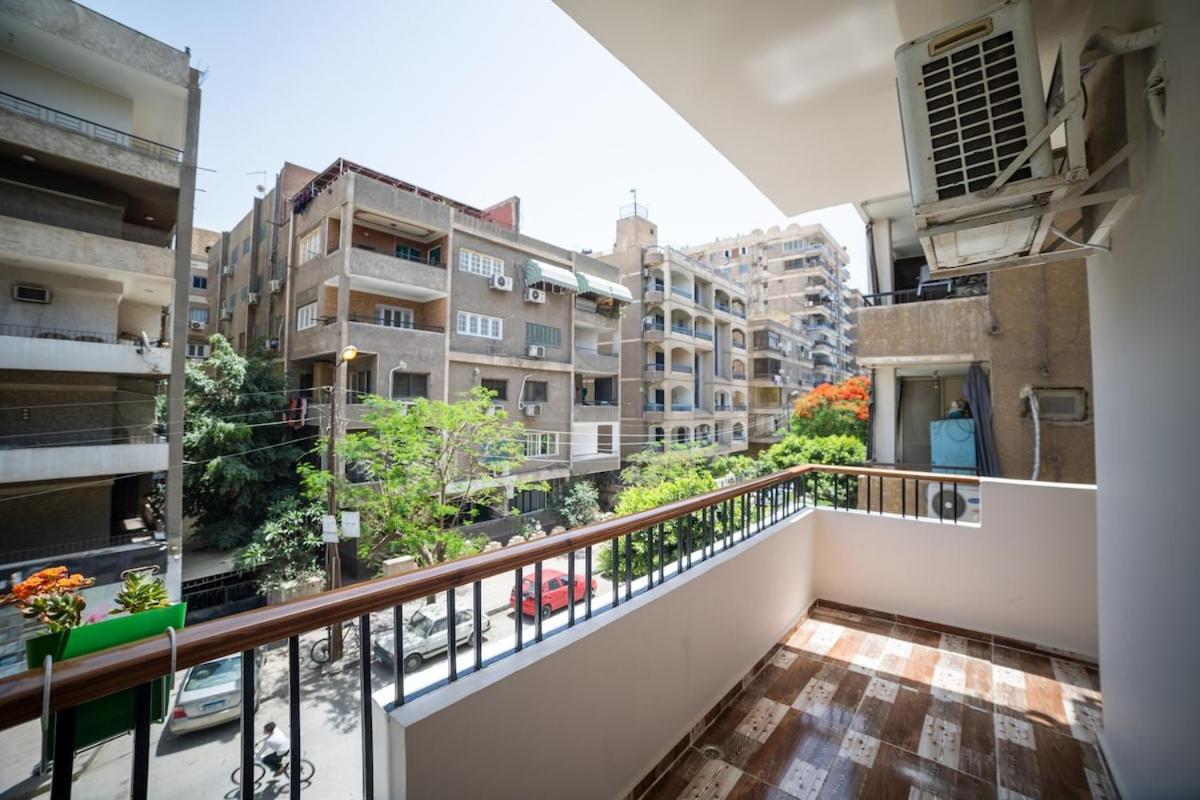Heliopolis Charming Modern Close To Airport * Cairo