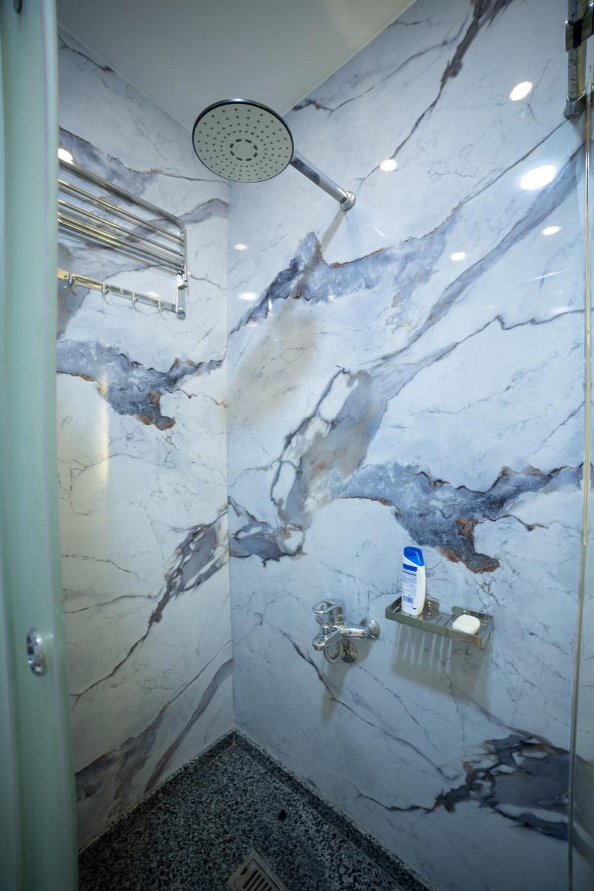 Heliopolis Charming Modern Close To Airport